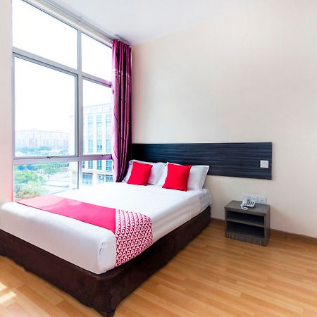 Super Oyo 331 I Boutique Hotel Petaling Jaya Eksteriør bilde